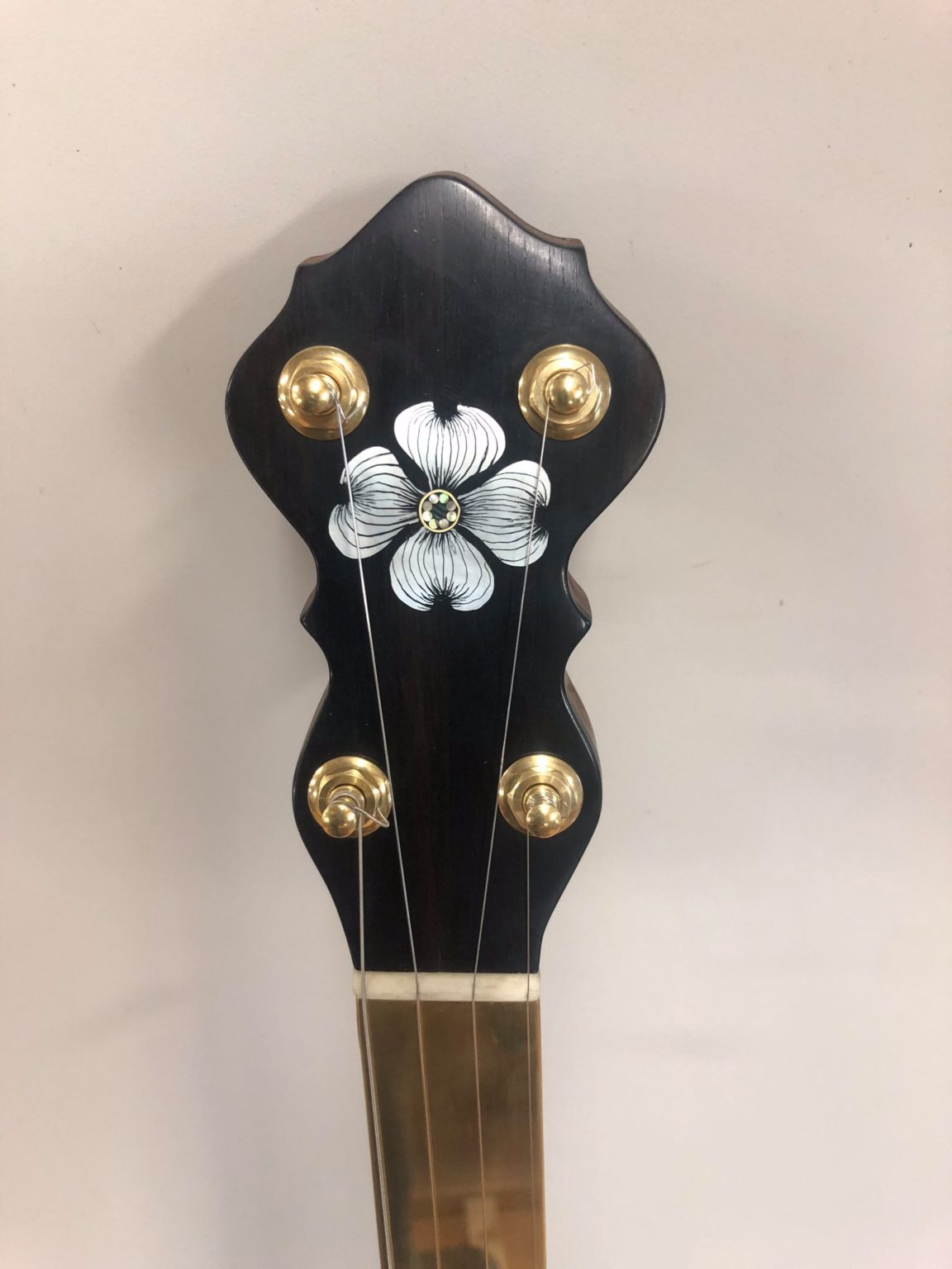 Mac Traynham's Handmade Banjos Banjo making and music playing in